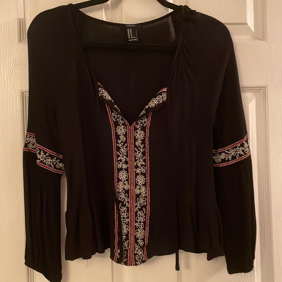 Black long sleeve top - Picture 1 of 4
